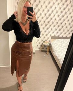 leather mom
